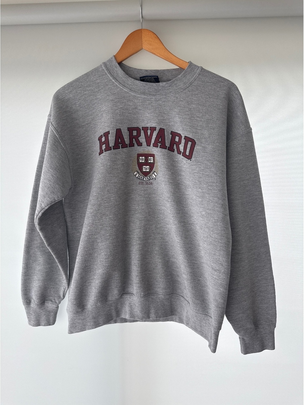 Vintage Harvard University MV Sport Gray Crewneck Sweatshirt Men’s M